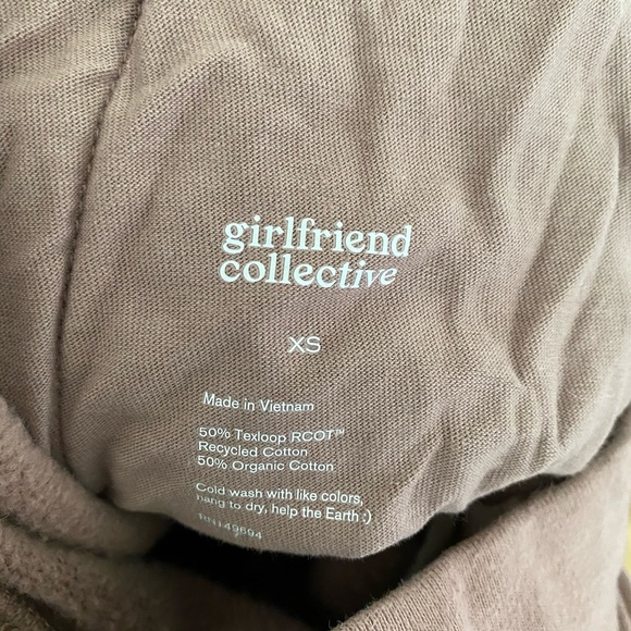 Girlfriend Collective Sweatpants in Taro - Picture 3 of 3